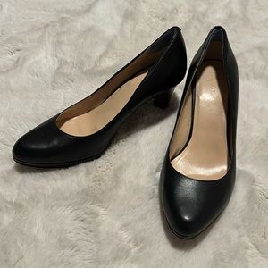 Cole Haan Nike Air size 9.5 Black Heels
